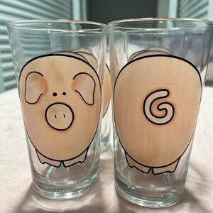 Vintage Pig Tumblers.  Sold in a set of 4